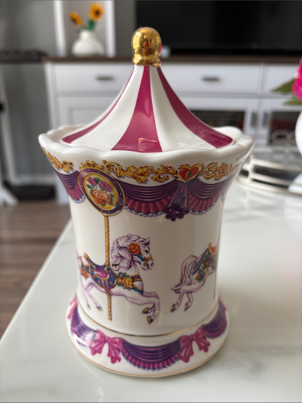 1980's Teleflora CAROUSEL Music Box Candy Jar Container Sankyo Musical Movement